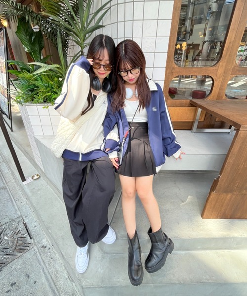 nemne store（ネンネストア）の「【低身長用サイズあり】ワンポイント刺繍トラックジャケット（スウェット・レディース・アイボリー/グリーン/ネイビー/ベージュ/ネイビー系/ピンク/ホワイト系その他/ライトブルー/グレー/ダークグリーン/レッド/ブラック・SMALL/MEDIUM/LARGE）」の13枚目の写真