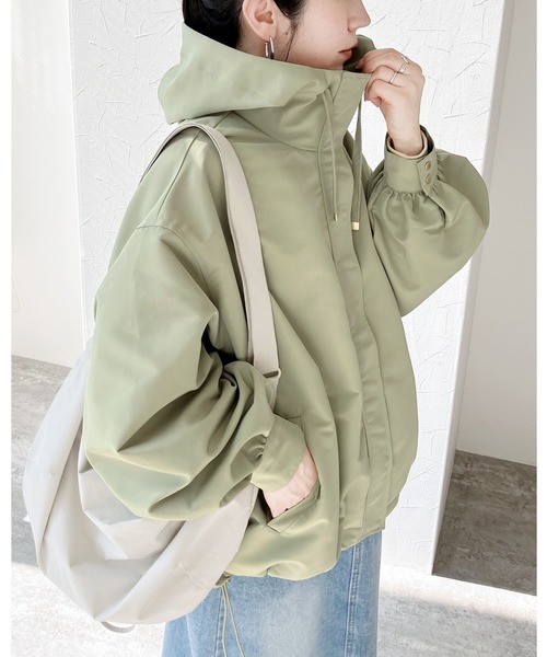 reca（レカ）の「裾ドロストマウンテンパーカー（マウンテンパーカー・レディース・ベージュ/ブラック/アイボリー/ライトベージュ/カーキ・FREE）」の5枚目の写真