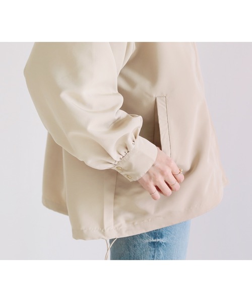 reca（レカ）の「裾ドロストマウンテンパーカー（マウンテンパーカー・レディース・ベージュ/ブラック/アイボリー/ライトベージュ/カーキ・FREE）」の7枚目の写真