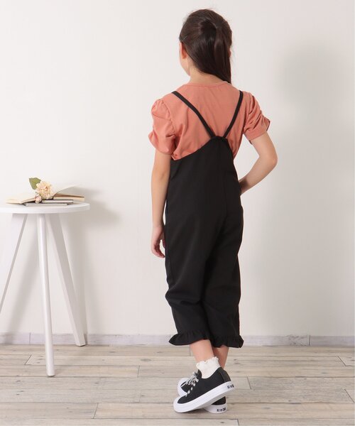 ikka(イッカ)の「裾フリルキャミサロペット(120~160cm)(サロペット/オーバーオール・キッズ・ライトグレー/ブラック・120/130/140/150/160)」の8枚目の写真
