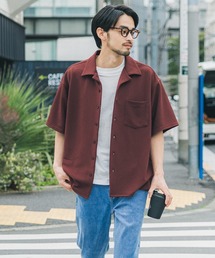 メンズエンボス開襟半袖シャツ