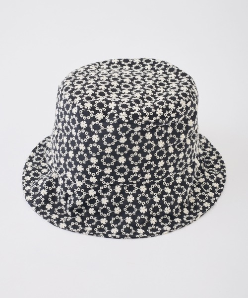 one after another NICE CLAUP（ワンアフターアナザーナイスクラップ）の「コットンレースバケットハット（ハット・レディース・ブラック/アイボリー・FREE）」の4枚目の写真