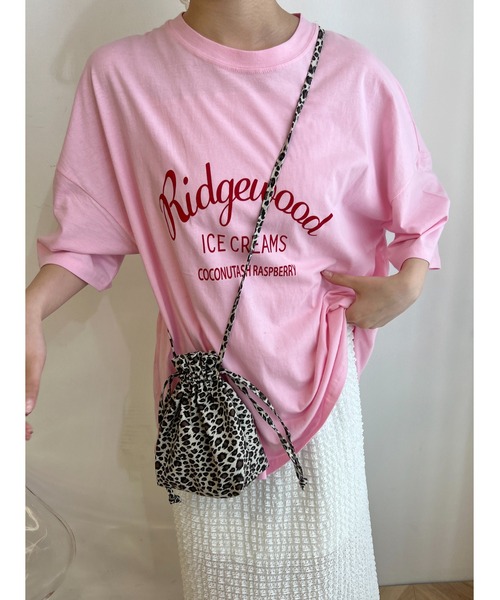 WC(ダブル シー)の「アーチロゴビッグTシャツ(Tシャツ/カットソー・レディース・ピンク/ホワイト/ネイビー・FREE)」の12枚目の写真