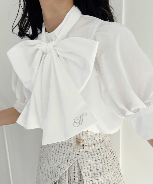 one after another NICE CLAUP(ワンアフターアナザーナイスクラップ)の「【WEB限定】N刺繍ボウタイブラウス(シャツ/ブラウス・レディース・ホワイト/ピンク系その他/サックスブルー・FREE)」の21枚目の写真