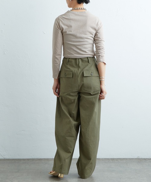 SHENERY（シーナリー）の「シンプルロンTee（Tシャツ/カットソー・レディース・ベージュ/オフホワイト/ブルー/ブラック・FREE）」の5枚目の写真