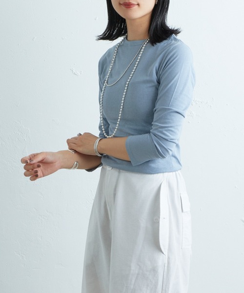 SHENERY（シーナリー）の「シンプルロンTee（Tシャツ/カットソー・レディース・ベージュ/オフホワイト/ブルー/ブラック・FREE）」の11枚目の写真