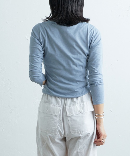 SHENERY（シーナリー）の「シンプルロンTee（Tシャツ/カットソー・レディース・ベージュ/オフホワイト/ブルー/ブラック・FREE）」の14枚目の写真