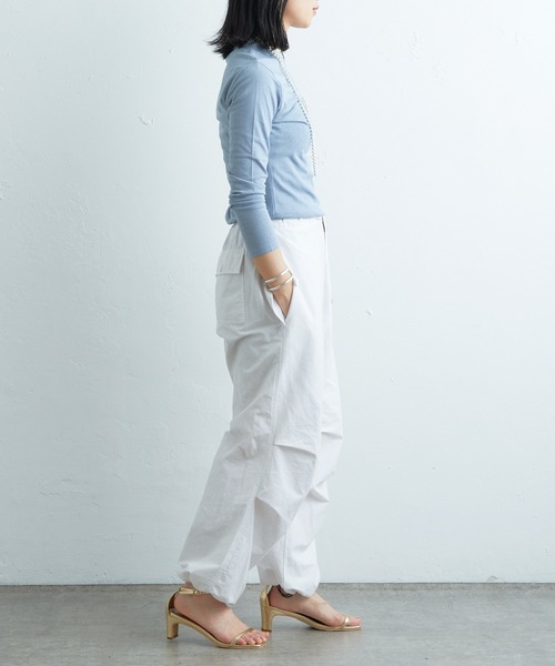 SHENERY（シーナリー）の「シンプルロンTee（Tシャツ/カットソー・レディース・ベージュ/オフホワイト/ブルー/ブラック・FREE）」の22枚目の写真