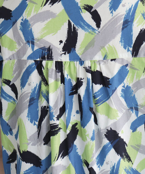fredy emue(フレディエミュ)の「ブラッシュプリントワンピース(ワンピース・レディース・ブルー系その他/ホワイト系その他・38/36)」の9枚目の写真