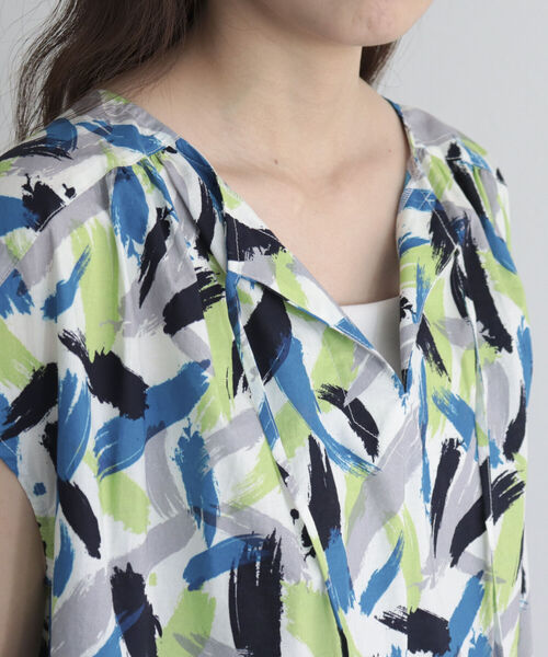 fredy emue(フレディエミュ)の「ブラッシュプリントワンピース(ワンピース・レディース・ブルー系その他/ホワイト系その他・38/36)」の13枚目の写真