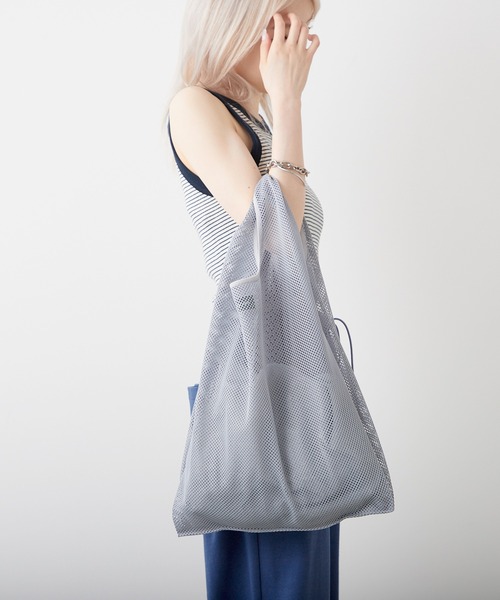 WHIMSIC（ウィムジック）の「【UNISEX】メッシュマーケットバッグ（エコバッグ/サブバッグ・メンズ・ブラック/ブルー/グレー/オフホワイト/オレンジ・FREE）」の6枚目の写真