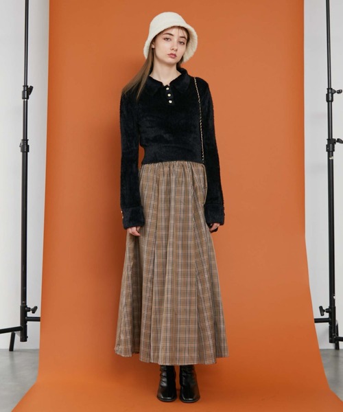 archives（アルシーヴ）の「フェザークラシカルポロニット（ニット/セーター・レディース・アイボリー/ブラック/ピンクベージュ/ブルー・MEDIUM）」の21枚目の写真