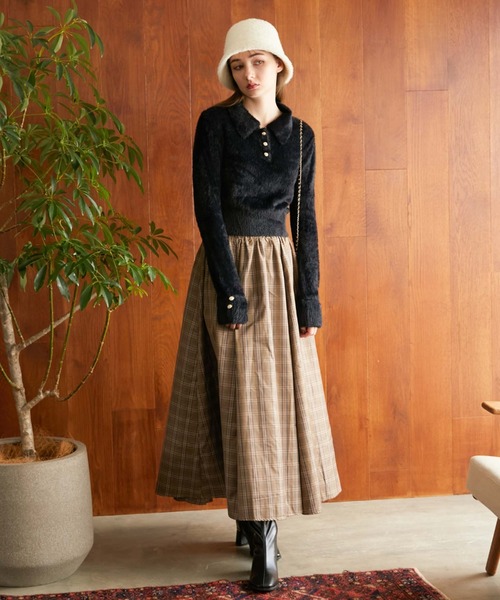 archives（アルシーヴ）の「フェザークラシカルポロニット（ニット/セーター・レディース・アイボリー/ブラック/ピンクベージュ/ブルー・MEDIUM）」の14枚目の写真