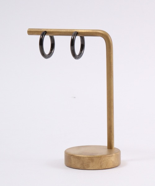 FUNALIVE（ファンアライブ）の「JON ステンレスフープピアス シンプル（ピアス（両耳用）・メンズ・シルバー/ブラック/ゴールド・FREE）」の4枚目の写真