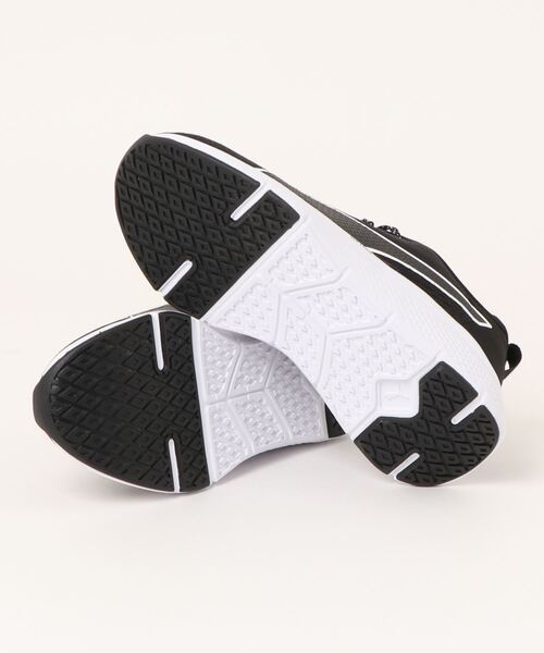 PUMA(プーマ)の「《PUMA》SOFTRIDE PRO エコー(スニーカー・メンズ・ホワイト×ブラック/ブラック/グレー・24.0cm/26.5cm/25.5cm/26.0cm/25.0cm/28.0cm/27.5cm/23.5cm/24.5cm/27.0cm/23.0cm/22.5cm)」の5枚目の写真