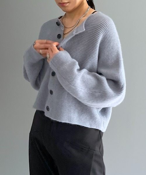 Jewelobe(ジュエローブ)の「ドルマンショートニットカーディガン(カーディガン/ボレロ・レディース・グレー/ピンク/ホワイト/パープル/ブラック・FREE)」の9枚目の写真