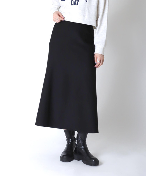 Three Four Time（ｽﾘｰﾌｫｰﾀｲﾑ）の「ソフトマーメイドスカート（スカート・レディース・ブルー/アイボリー/ブラック・FREE）」の14枚目の写真