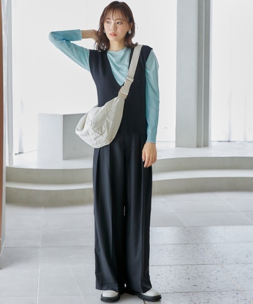 miclat（ミクラ）の「大きいサイズ　タックワイドパンツ　miclat（その他パンツ・レディース・ブラウン系/ブラック・3L/LL/5L/4L/L）」の21枚目の写真