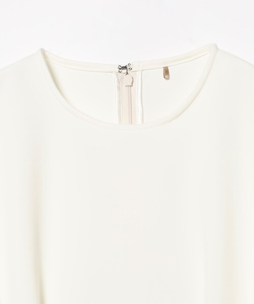 Room no.8(ルームエイト)の「ROOM NO.8 BLACK / タッキング ブラウス(シャツ/ブラウス・レディース・オフホワイト・ONE SIZE)」の12枚目の写真
