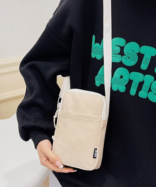 STYLEBLOCK(スタイルブロック)の「ミニショルダーバッグ(ショルダーバッグ・レディース・ベージュ/ピンク/イエロー/ブルー/パープル/ホワイト/レッド/ブラック・FREE)」の4枚目の写真