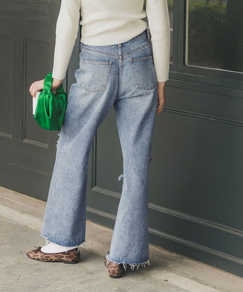 coca(coca)(コカ)の「カットオフダメージデニムパンツ(デニムパンツ・レディース・ブルー・M/L)」の8枚目の写真