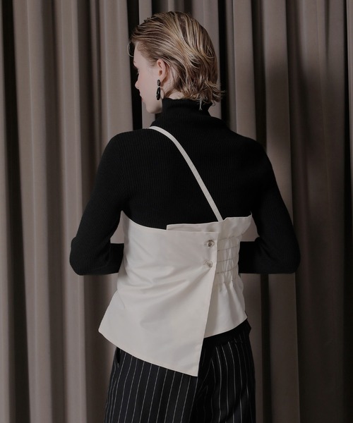 MIELI INVARIANT(ミエリインヴァリアント)の「Wrap Nylon Bustier(その他トップス・レディース・ブラック/ベージュ・FREE)」の6枚目の写真