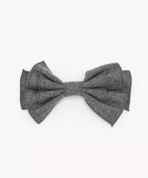 BEAMS BOY(ビームスボーイ)の「BEAMS BOY / フェルト リボン バレッタ(バレッタ/ヘアクリップ・レディース・グレー/ネイビー・ONE SIZE)」の2枚目の写真