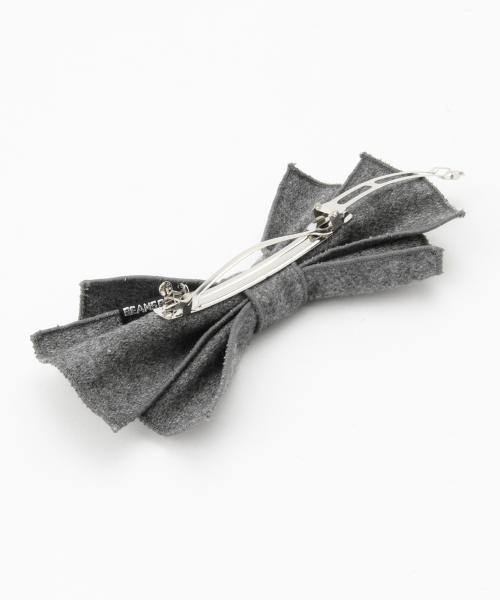 BEAMS BOY(ビームスボーイ)の「BEAMS BOY / フェルト リボン バレッタ(バレッタ/ヘアクリップ・レディース・グレー/ネイビー・ONE SIZE)」の6枚目の写真