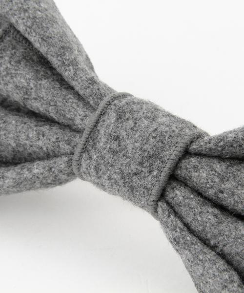 BEAMS BOY(ビームスボーイ)の「BEAMS BOY / フェルト リボン バレッタ(バレッタ/ヘアクリップ・レディース・グレー/ネイビー・ONE SIZE)」の7枚目の写真