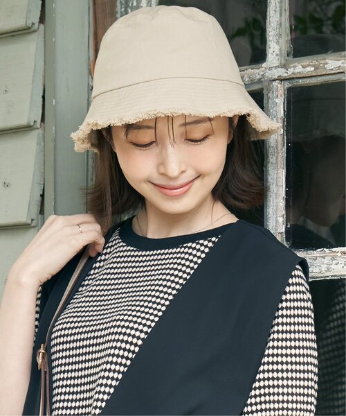 ikka（イッカ）の「UVバケットフリンジハット（ハット・レディース・ブラック/ベージュ/オフホワイト・FREE）」の14枚目の写真