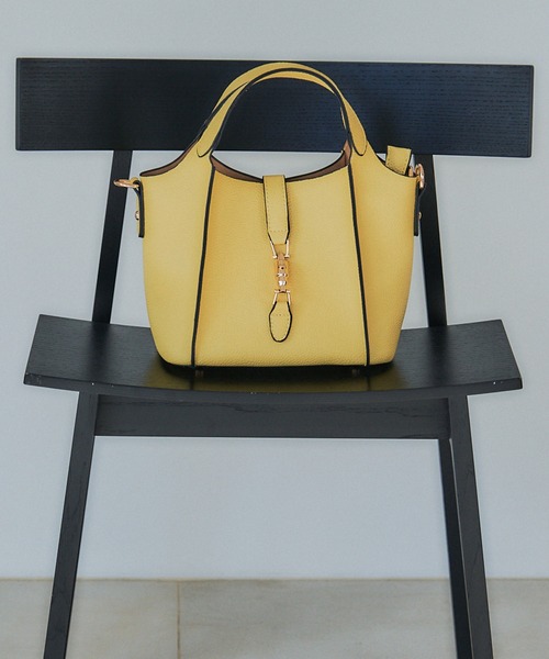 YECCA VECCA（イェッカヴェッカ）の「4wayミニバッグ（エコバッグ/サブバッグ・レディース・ブルー/イエロー・FREE）」の2枚目の写真