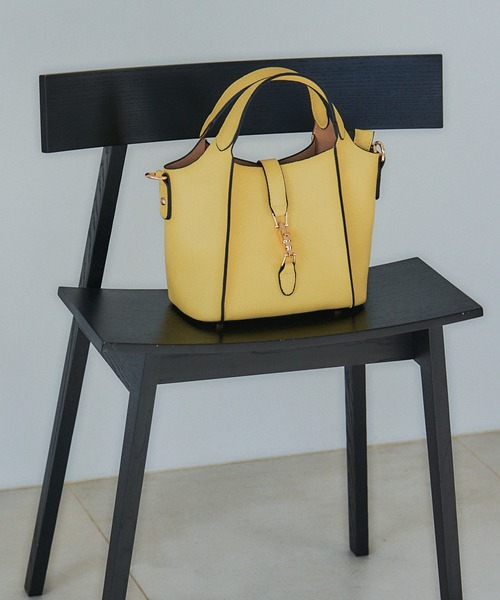 YECCA VECCA（イェッカヴェッカ）の「4wayミニバッグ（エコバッグ/サブバッグ・レディース・ブルー/イエロー・FREE）」の4枚目の写真