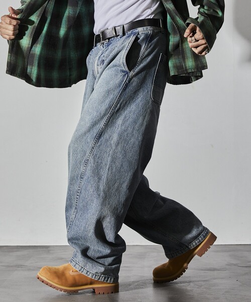 FREAK'S STORE（フリークスストア）の「FREAK’S STORE/フリークスストア ワイドシルエット ツイステッド カーブデニムパンツ（デニムパンツ・メンズ・ブラック/サックスブルー/ネイビー・MEDIUM/LARGE）」の20枚目の写真