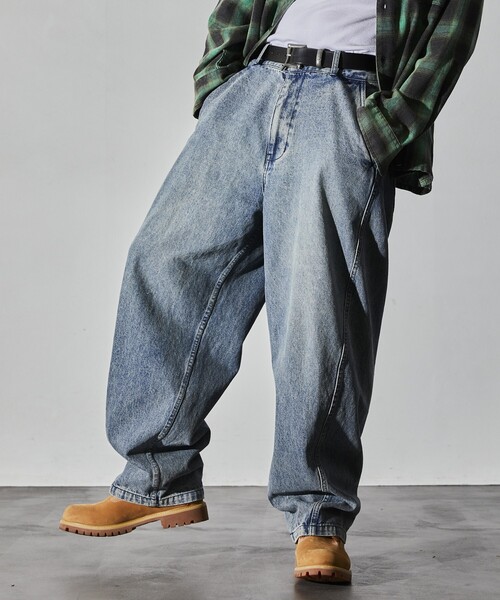 FREAK’S STORE/フリークスストア ワイドシルエット ツイステッド カーブデニムパンツ（デニムパンツ）｜FREAK'S STORE（フリークスストア）