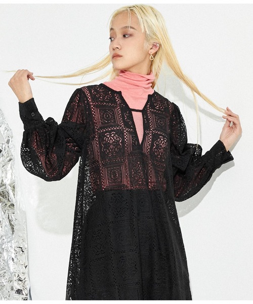 Settimissimo（セッティミッシモ）の「総レース キーネック ボリュームスリーブ ワンピース（ワンピース・レディース・ブラック/アイボリー・FREE）」の14枚目の写真