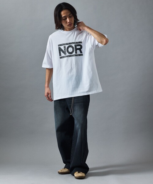 FREAK'S STORE（フリークスストア）の「限定展開 ビッグシルエット クラックプリント クルーネックTシャツ/NOR（Tシャツ/カットソー・メンズ・スミクロ/ホワイト/ピンク/ブラック・SMALL/LARGE/MEDIUM）」の15枚目の写真