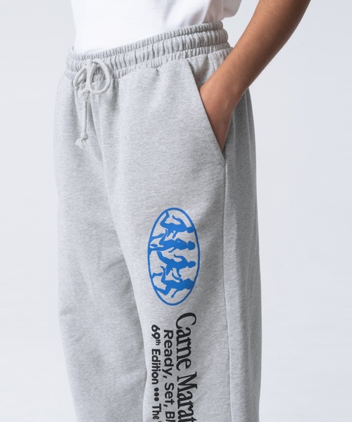 Carne Bollente（カルネボレンテ）の「The love Tour（スウェット