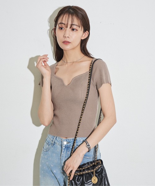 セール】ハートネッククロップドトップス（Tシャツ/カットソー