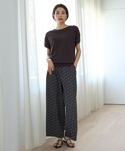 UNFILO(アンフィーロ)の「プリントイージーパンツ(その他パンツ・レディース・アイボリー系5/ブラック系5・X-SMALL/SMALL/MEDIUM/LARGE)」の3枚目の写真