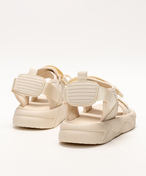 SVEC(シュベック)の「厚底 ベルクロ スポーツサンダル(サンダル・レディース・ブラック/ホワイト・35/36/37/38/39/40)」の7枚目の写真