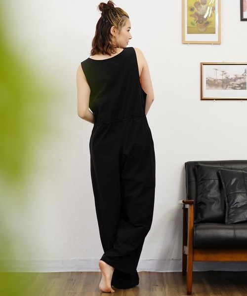 Ungrid（アングリッド）の「【ムラサキスポーツ限定】UNGRID/アングリッド 無地サロペット 水陸両用 ユーティリティ 240301（サロペット/オーバーオール・レディース・ブラック/グレイッシュベージュ・M）」の11枚目の写真