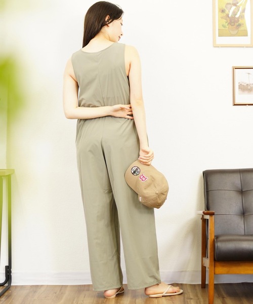 Ungrid（アングリッド）の「【ムラサキスポーツ限定】UNGRID/アングリッド 無地サロペット 水陸両用 ユーティリティ 240301（サロペット/オーバーオール・レディース・ブラック/グレイッシュベージュ・M）」の14枚目の写真