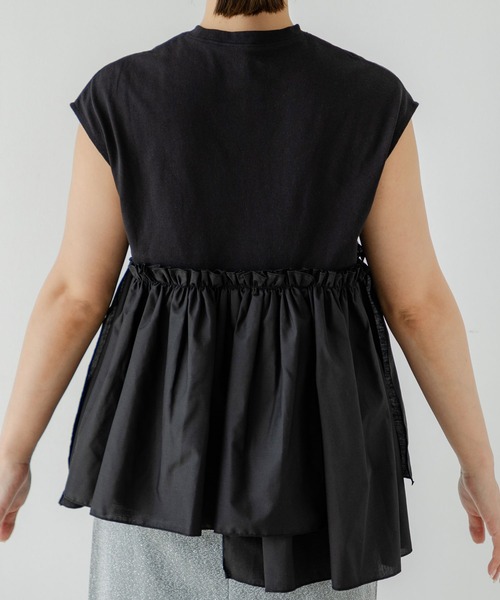 rectangle(レクタングル)の「ブロードフリルドッキングカットソー(Tシャツ/カットソー・レディース・オフホワイト/ブラック・FREE)」の15枚目の写真