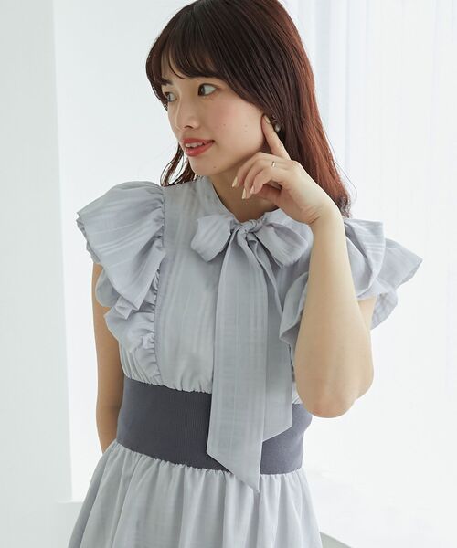 MAJESTIC LEGON（マジェスティックレゴン）の「ボウタイフリルコルセットワンピース（ワンピース・レディース・ベージュ系その他2/ブルー系その他2/グレー系その他/ホワイト系その他2・X-SMALL/SMALL/MEDIUM）」の22枚目の写真