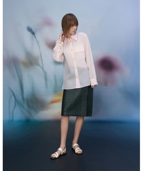 CHARLES & KEITH(チャールズ & キース)の「Yaraヤラターンロックストラッピーサンダル(サンダル・レディース・ブラック/ゴールド/ダークブラウン/ホワイト/ライトブラウン・23.5cm/23cm/22.5cm/25cm/24.5cm/25.5cm)」の9枚目の写真