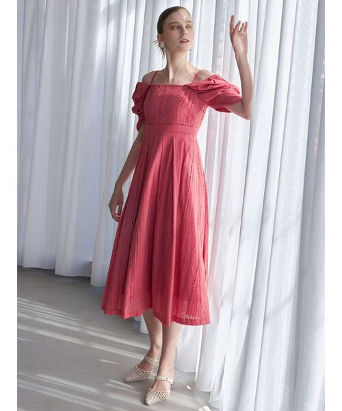 MERCURYDUO（マーキュリーデュオ）の「コットンカットワークバックシャンワンピース（ワンピース・レディース・ピンク/ブラック/オフホワイト・MEDIUM/SMALL）」の6枚目の写真