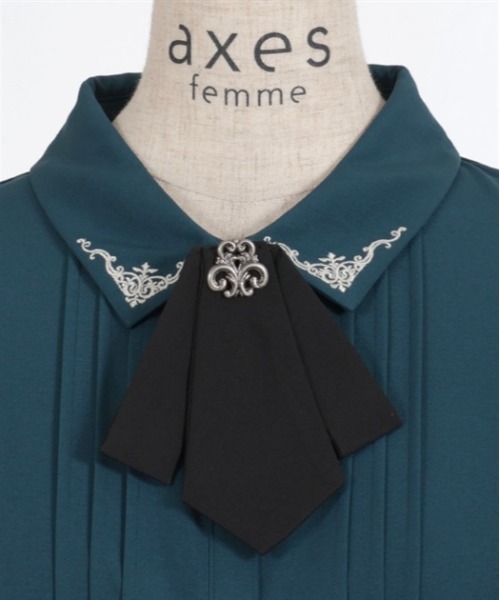 axes femme（アクシーズファム）の「メタル×タイ付き連釦ブラウス（シャツ/ブラウス・レディース・ブルーグリーン/ブラック/キナリ・MEDIUM/LARGE）」の13枚目の写真