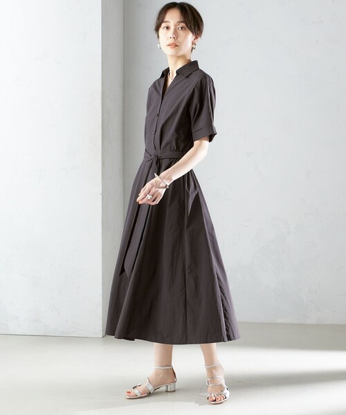 SHIPS（シップス）の「〈UVカット / 撥水加工 / 手洗い可能〉カシュクール デザイン シャツ ワンピース（ワンピース・レディース・ダークグレー/ライトブルー・ONE SIZE）」の14枚目の写真