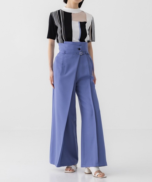 UNITED TOKYO(ユナイテッドトウキョウ)の「バーティカスイッチングニット|ウォッシャブル(ニット/セーター・レディース・ブラック/ネイビー/イエロー・FREE)」の4枚目の写真