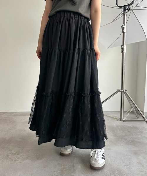 apres jour mignon(アプレジュールミニョン)の「レース付きティアードスカート【ZOZOTOWN限定アイテム】(スカート・レディース・ラベンダー/ブラック/ブラック系その他/オフホワイト・SMALL/X-LARGE/MEDIUM)」の15枚目の写真